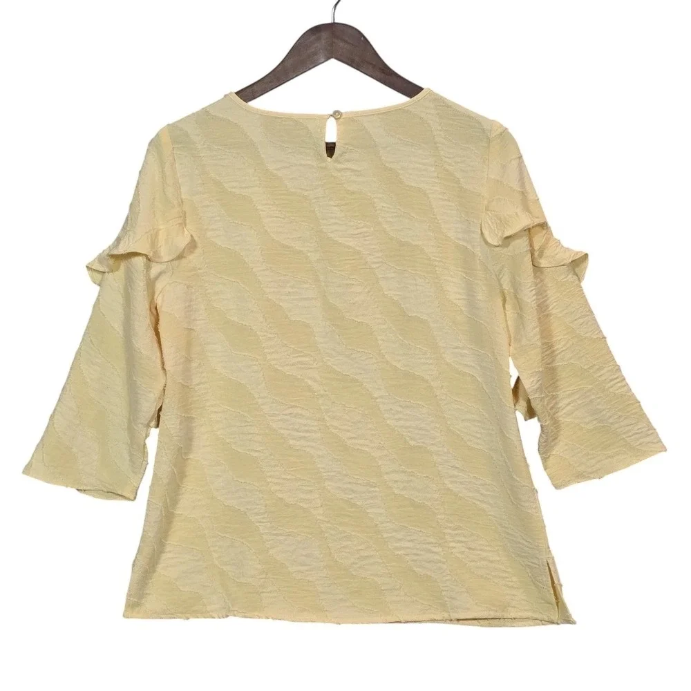 Chicos‎ Textured Ruffle Sleeve Top Small Blouse Yellow Romantic Feminine Casual - Picture 2 of 7